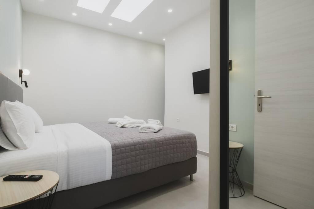 Peris 3 - Central Apt Near Old Town - Ac, Wifi Chania  ภายนอก รูปภาพ