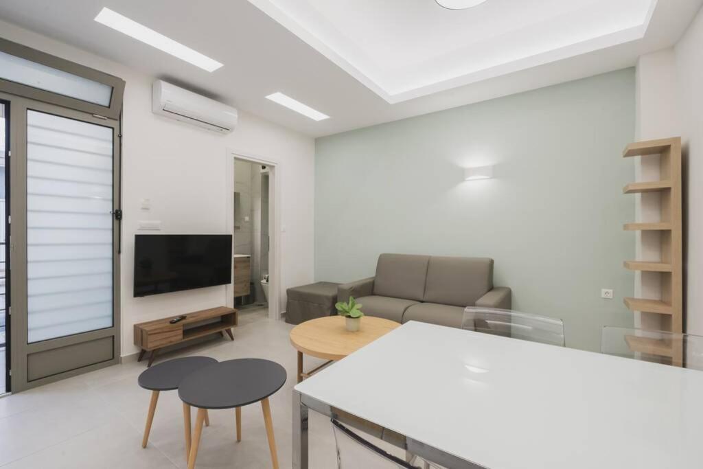 Peris 3 - Central Apt Near Old Town - Ac, Wifi Chania  ภายนอก รูปภาพ