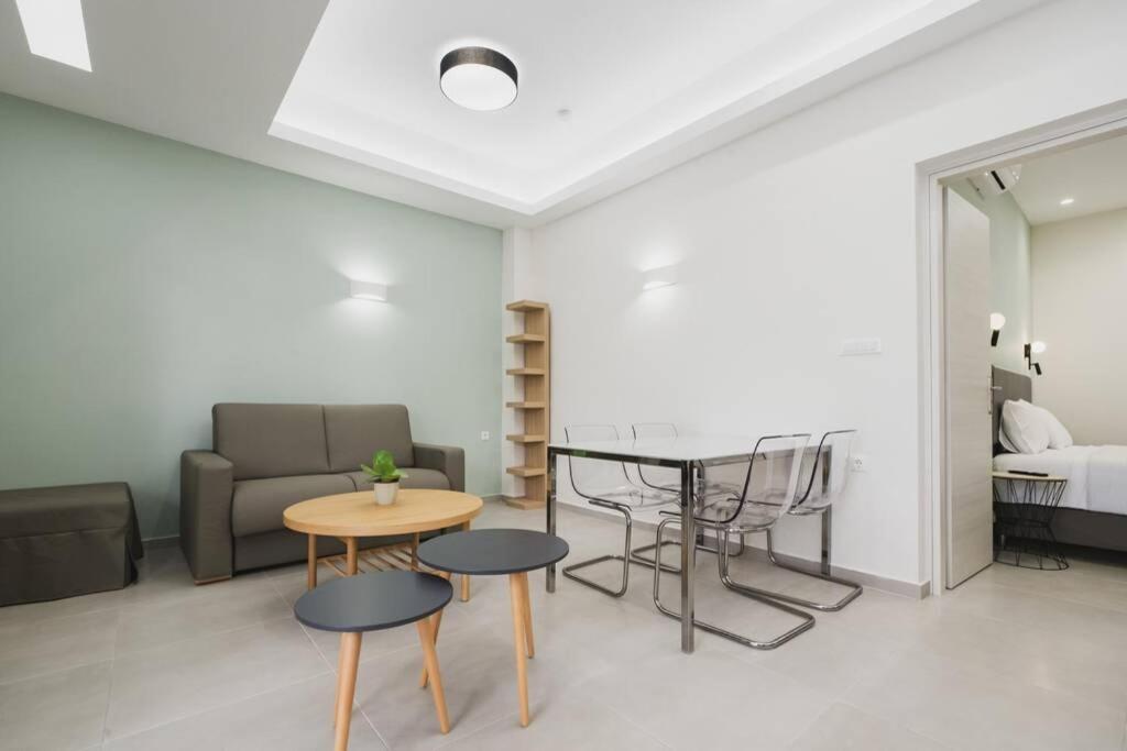 Peris 3 - Central Apt Near Old Town - Ac, Wifi Chania  ภายนอก รูปภาพ