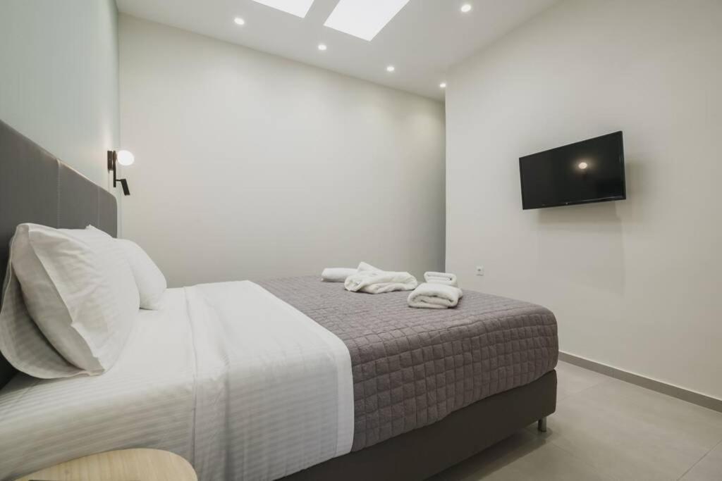 Peris 3 - Central Apt Near Old Town - Ac, Wifi Chania  ภายนอก รูปภาพ